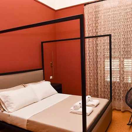 Mamamia #teatro Biondo Guest house 3*